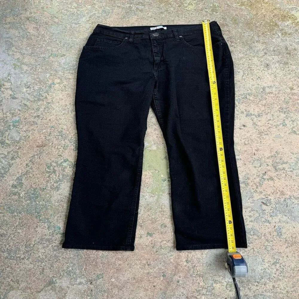Riders by Lee Classic Fit Straight Leg Vintage Jeans